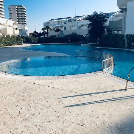 Wave Village Lägenhet Lido di Jesolo